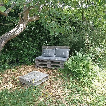 L'Echappee Au Jardin, Yourte Bucolique Godinne Екстериор снимка