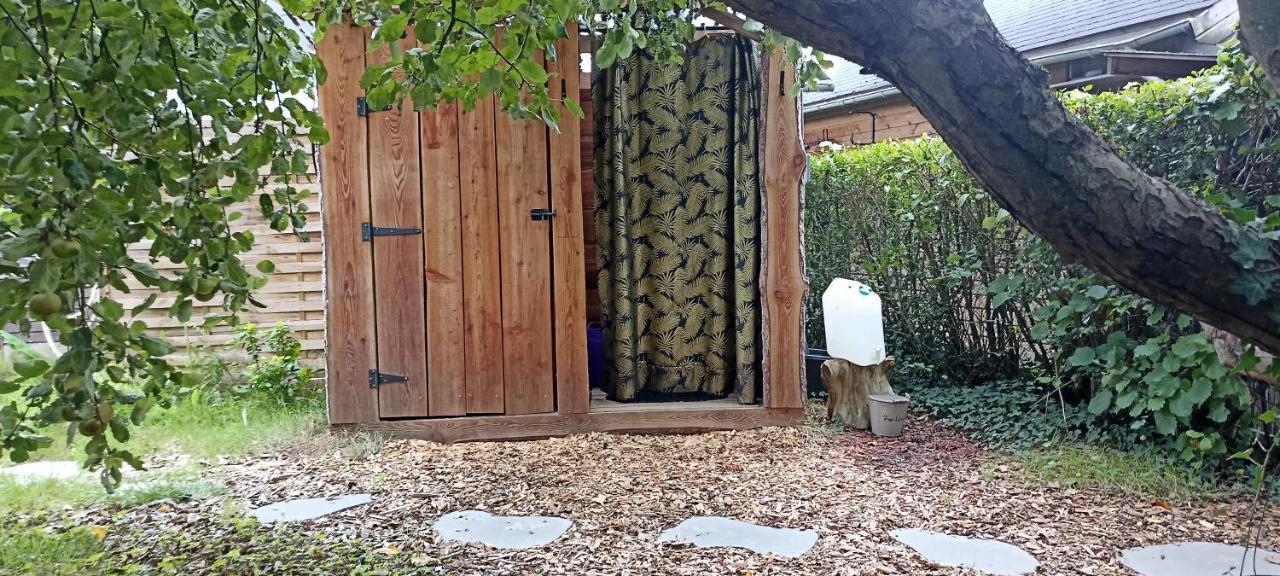 L'Echappee Au Jardin, Yourte Bucolique Godinne Екстериор снимка